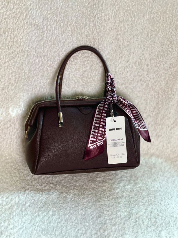 کیف miu miu تینا ۵۳۸۷