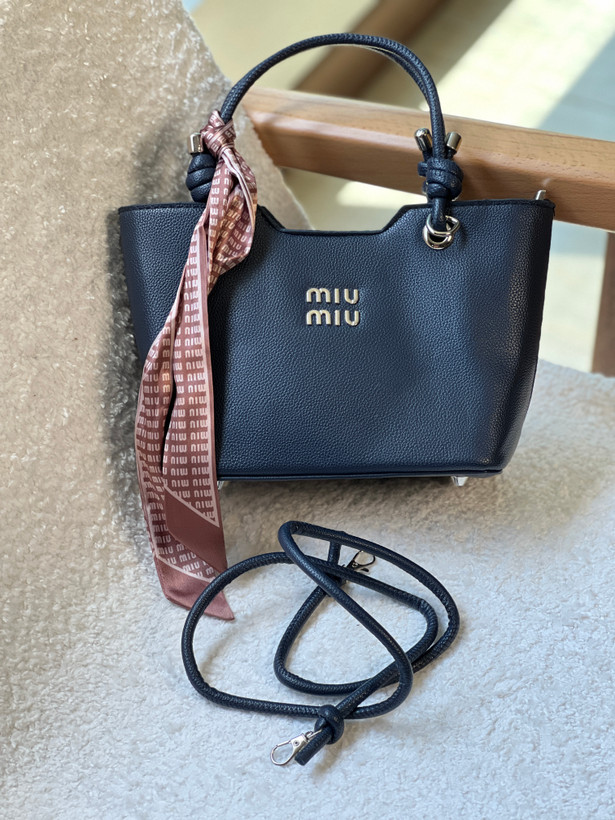 کیف miu miu مارلا ۵۳۶۱